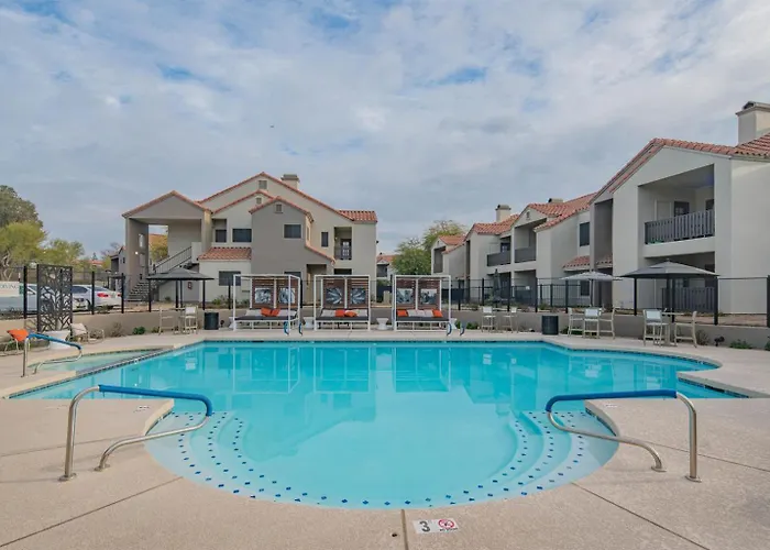 Ground Floor 2Br Peaceful Scottsdale Escape