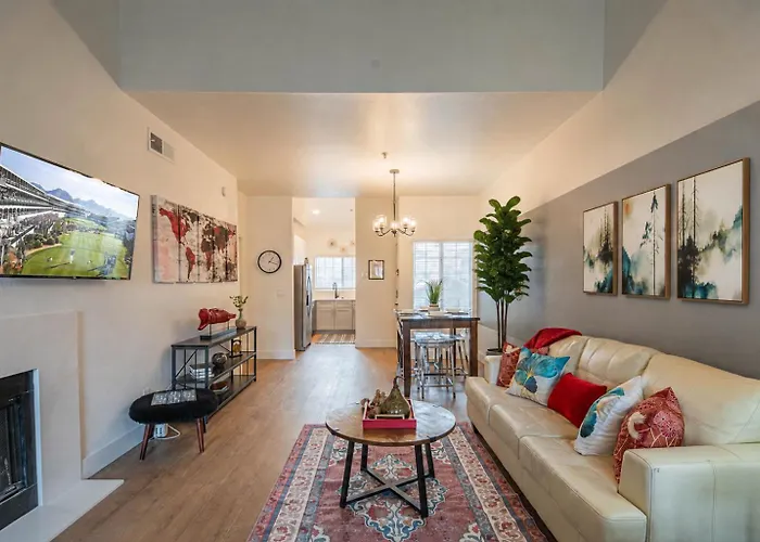 Ground Floor 2Br Peaceful Scottsdale Escape